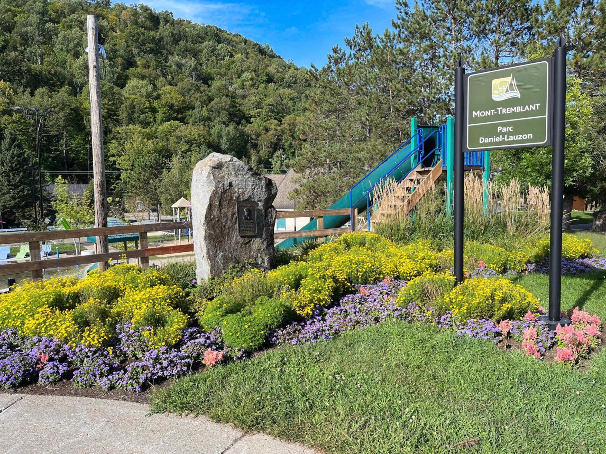 Condo Moderne, Escapade Vacance, Vue Sur Montagnes Екстериор снимка